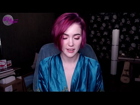 ❤️ Taelo ea ho jerk off ho ngoanana oa Serussia ka Senyesemane rona  ❤